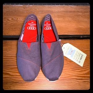 Toms Audi women’s shoe